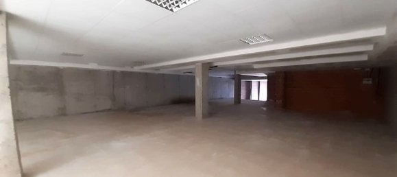 316m² Commercial property in Cabanes, Spain No. 140575 6
