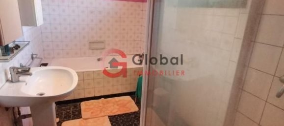 3 bedrooms House in Madiran, France No. 290202 15