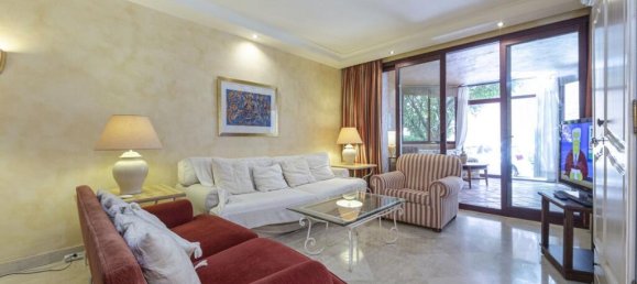 Apartamento de 1 dormitorio en Marbella, Spain No. 186595 3