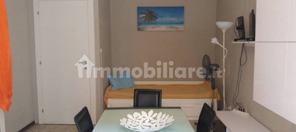 1 bedroom Apartment in Turin, Italy No. 204489 3