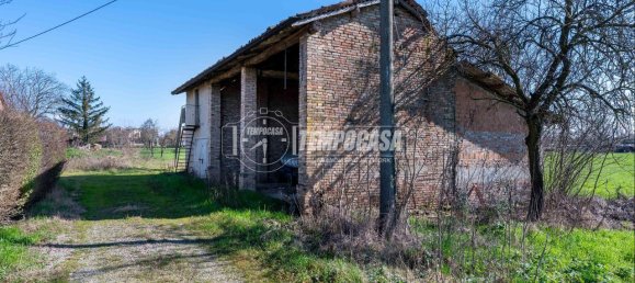 5غرفة منزل في Sant'Ilario d'Enza, Italy رقم 231034 20