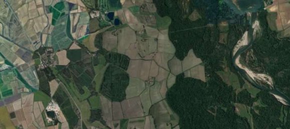 Studio in Vigevano, Italy, Nr. 296413 11