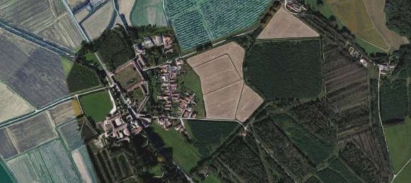 Studio in Vigevano, Italy, Nr. 296413 12