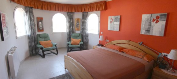 5 bedrooms Villa in Calpe, Spain No. 7504 16