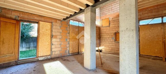 4 rooms House in Marostica, Italy No. 155635 4