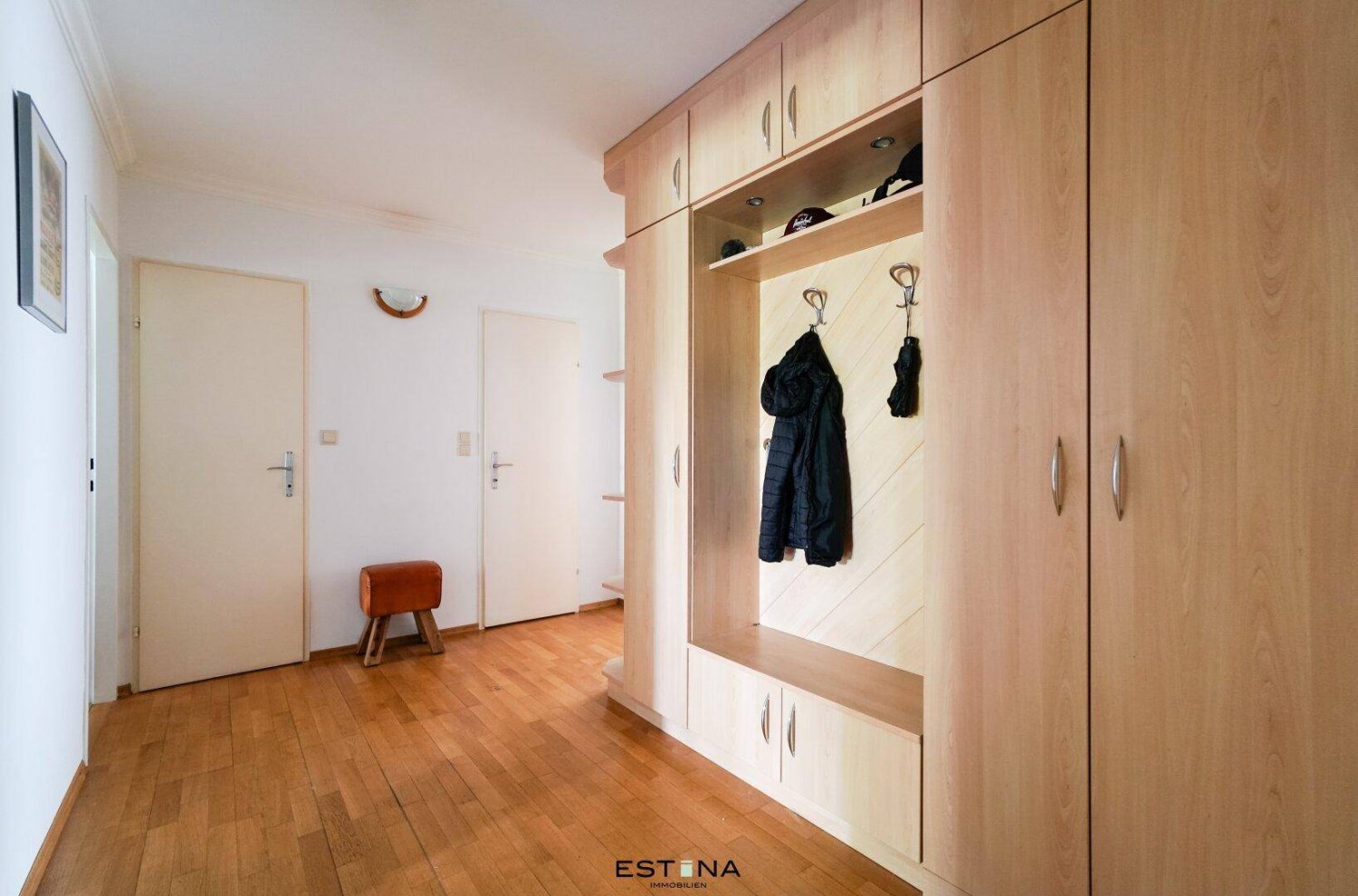 4-salle Appartement à Vienna, Austria No. 26910