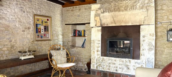 2 bedrooms House in Calvados, France No. 281560 3