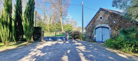 4 bedrooms House in Languidic, France No. 200694 3