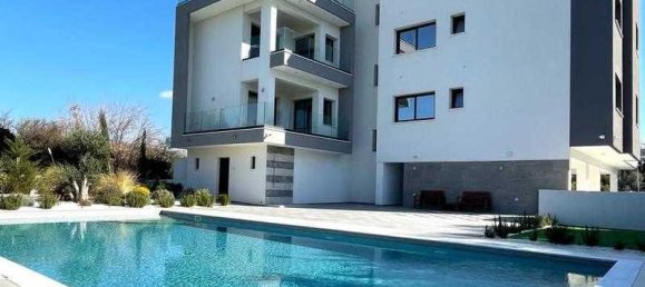 Apartamento de 3 dormitorios en Germasogeia, Cyprus No. 8050 5