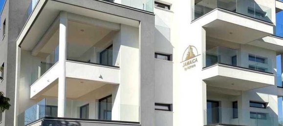 Apartamento de 3 dormitorios en Germasogeia, Cyprus No. 8050 4