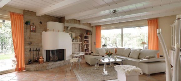 7 rooms House in Kleve, Germany No. 208501 6