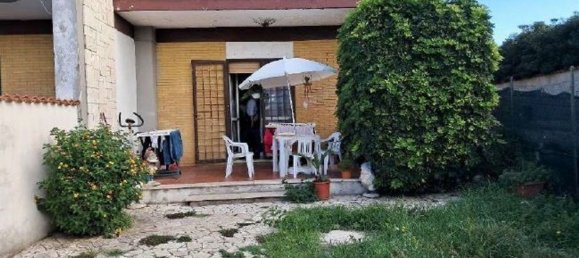 Дом с 2 комнатами в Ардеа, Италия № 188014 10