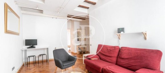 Apartamento T2 em Ciutat Vella, Spain N.º 23007 5