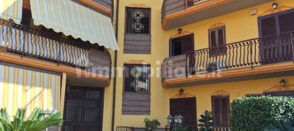 Apartamento T5 em Melito di Napoli, Italy N.º 350056 2