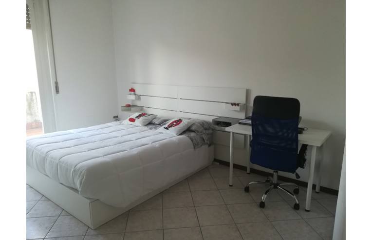 3 rooms Apartment in Milan, Italy No. 252926