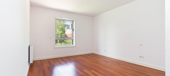 4 Schlafzimmer Wohnung in Porto, Portugal, Nr. 142755 13