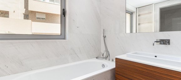 4 Schlafzimmer Wohnung in Porto, Portugal, Nr. 142755 17