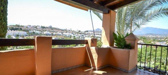 3 bedrooms Penthouse in Estepona, Spain No. 37157 16
