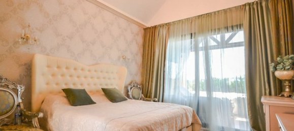 3 bedrooms Penthouse in Estepona, Spain No. 37157 19