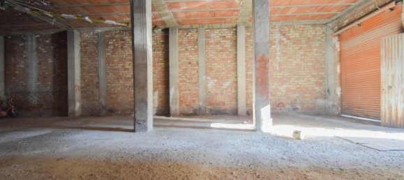 165m² Commercial property in Maracena, Spain No. 168926 10