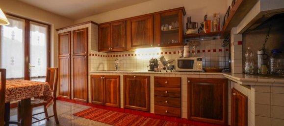 Casa de 5 habitaciónes en San Bonifacio, Italy No. 232743 18