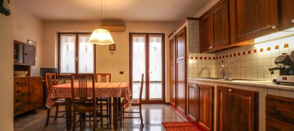 Casa de 5 habitaciónes en San Bonifacio, Italy No. 232743 19