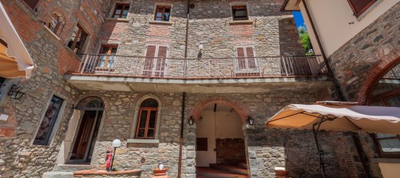 25 Schlafzimmer Haus in Loro Ciuffenna, Italy, Nr. 271946 39