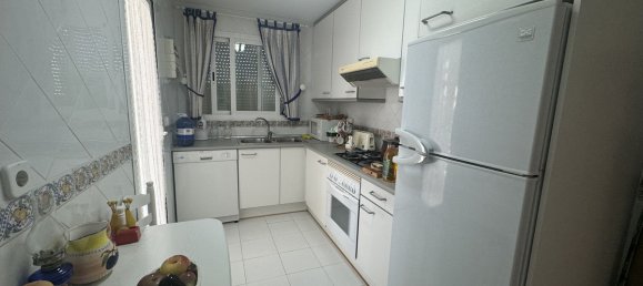 Apartamento de 3 dormitorios en Marbella, Spain No. 59324 8