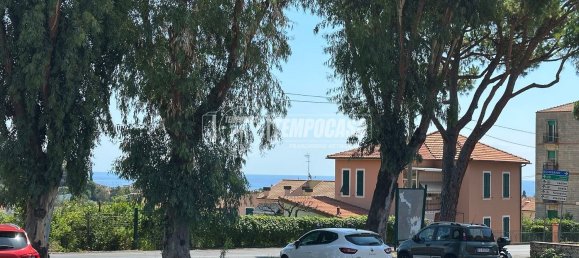 Apartamento de 2 divisões em Loano, Italy N.º 305485 19