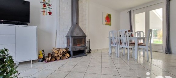 4 bedrooms House in Sarthe, France No. 102477 2