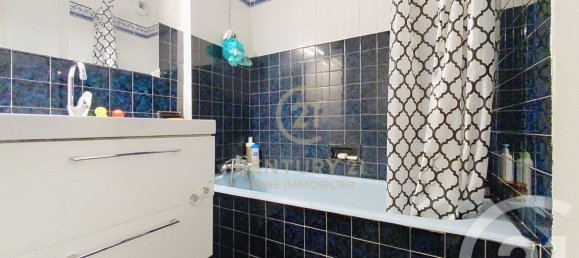 2 chambres Appartement à Rennes, France No. 279473 7