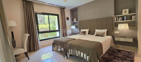 Ático de 2 dormitorios en Los Arqueros, Spain No. 145966 28