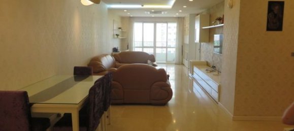 3 bedrooms Apartment in Tay Ho, Vietnam No. 4036 4