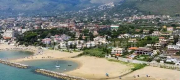 2 bedrooms Apartment in Fonte Nuova, Italy No. 260143 10