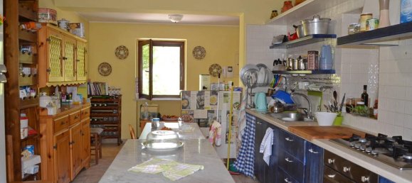 Villa de 5 habitaciónes en Civitella Casanova, Italy No. 161517 13