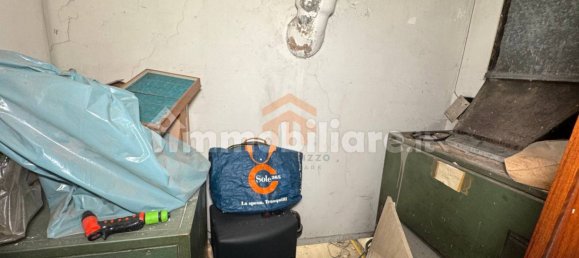 2-Zimmer Gewerbliche Immobilie in Naples, Italy, Nr. 275260 11