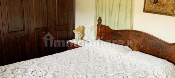 4 bedrooms Apartment in Cetona, Italy No. 80875 11