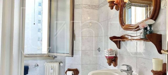 2 bedrooms Apartment in Rome, Italy No. 348471 13