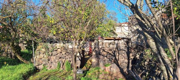 3 Schlafzimmer Haus in Suni, Italy, Nr. 82737 4