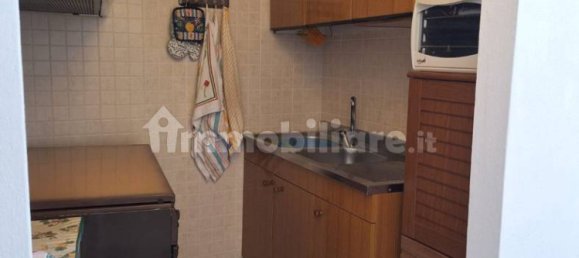 3 Schlafzimmer Haus in Suni, Italy, Nr. 82737 34