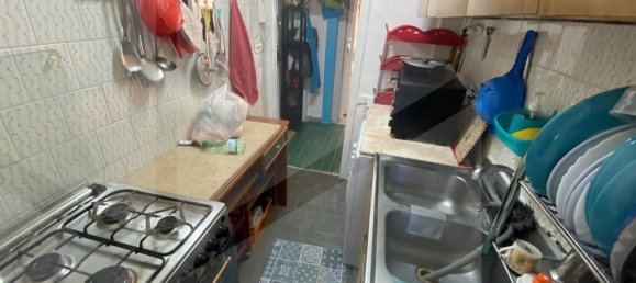 Apartamento de 2 dormitorios en Bari, Italy No. 33840 11