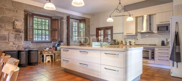 8 bedrooms House in Fafe, Portugal No. 13075 16