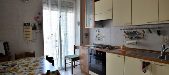 3-Zimmer Wohnung in Bari, Italy, Nr. 280839 13