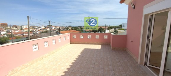 3 bedrooms House in Almada, Portugal No. 141893 5