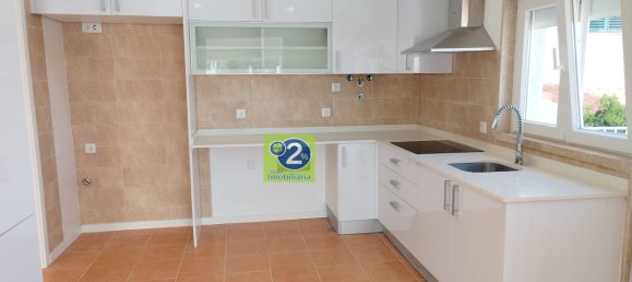 3 bedrooms House in Almada, Portugal No. 141893 8