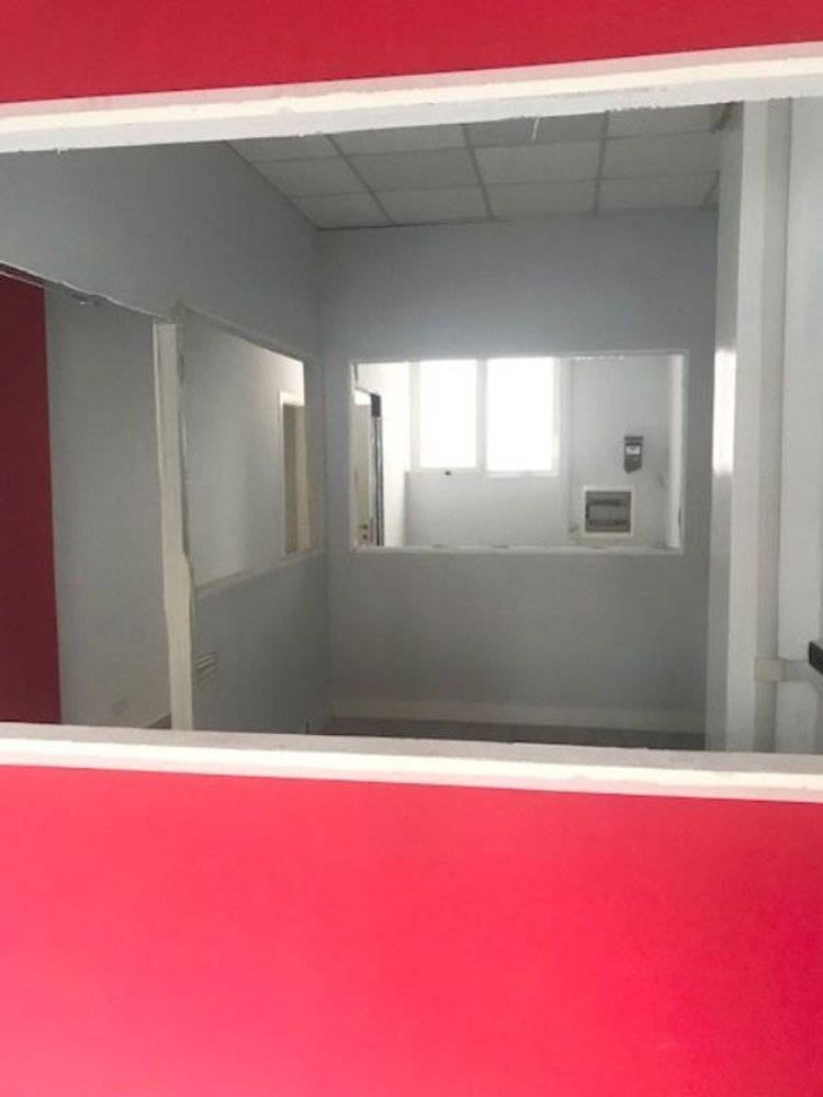 Gewerbliche Immobilie in Rome, Italy 30m², Nr. 202262