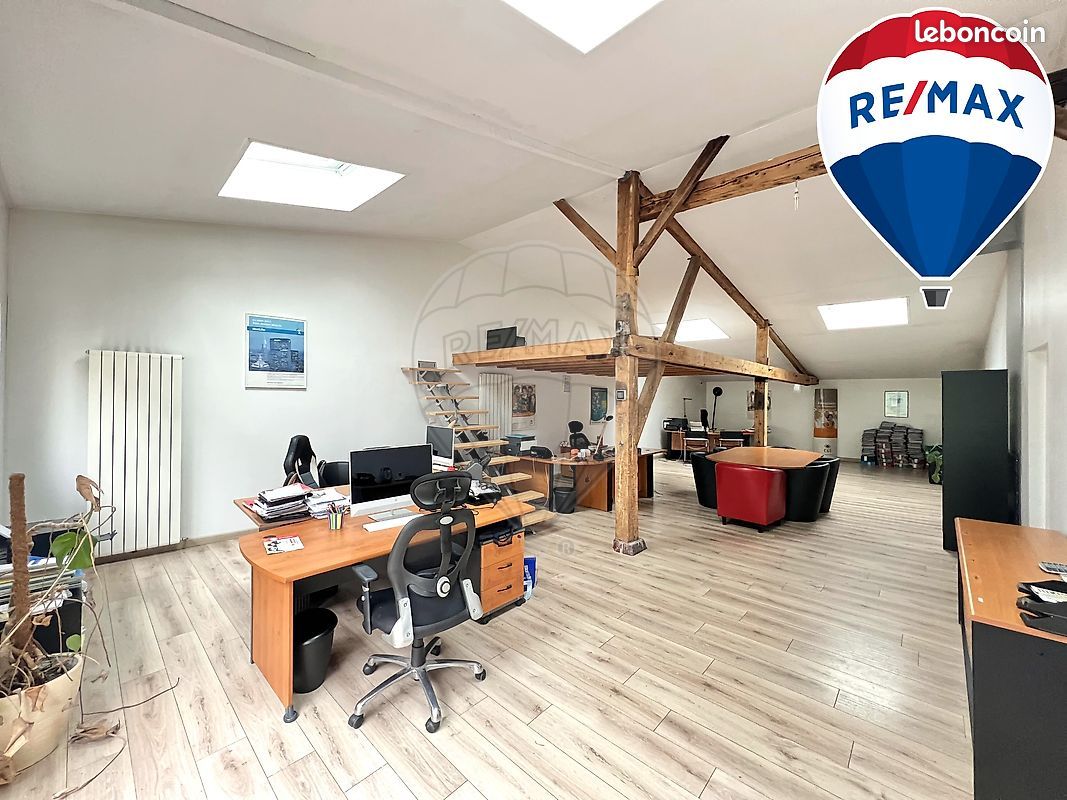 Casa de 2 dormitorios en Bourges, France No. 48949