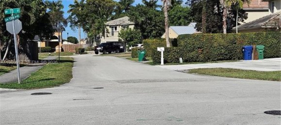 4 غرف نوم فيلا في Miami, USA رقم 615695 3