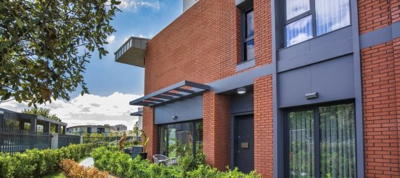 3 rooms Apartment in Besiktas, Turkey No. 27455 11