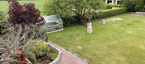 Moradia em banda de 9 divisões em Cuxhaven, Germany N.º 370580 3